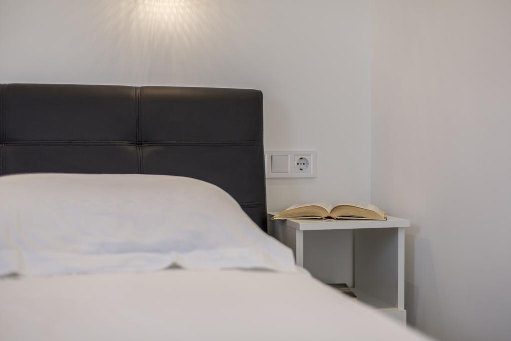 Apartments Biserka โบล ภายนอก รูปภาพ